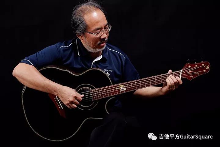 [吉他平方编译]Jeffery Yong 和代言人Shun NG讲述吉他品牌故事 中文字幕